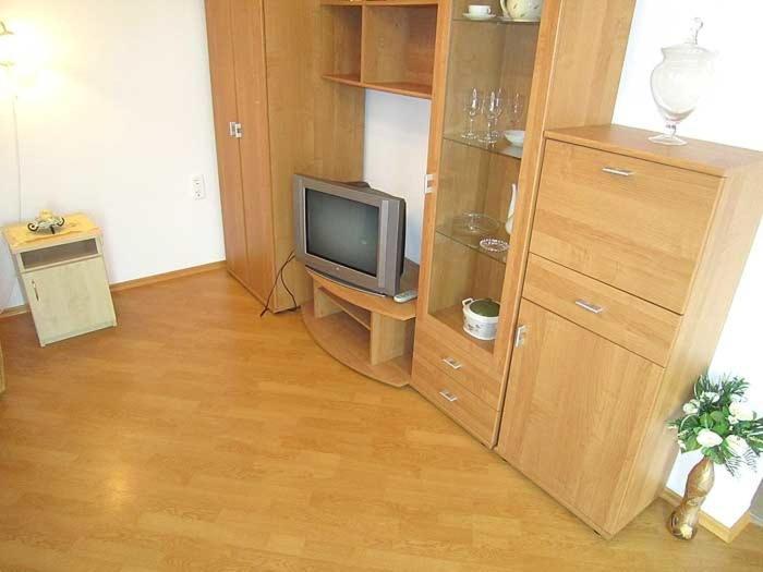 Nadas Tarsashaz Balatonlelle Bagian luar foto
